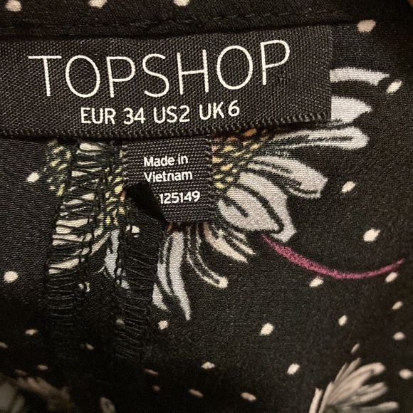 Topshop Daisy and Polka Dot Print Camisole Tank - Picture 3 of 3